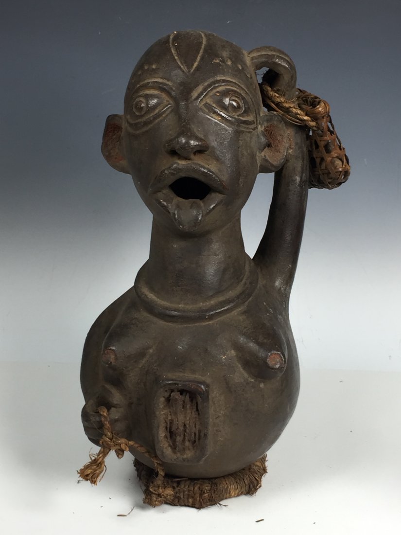 Mangbetu Pottery Jar (1 of 4)