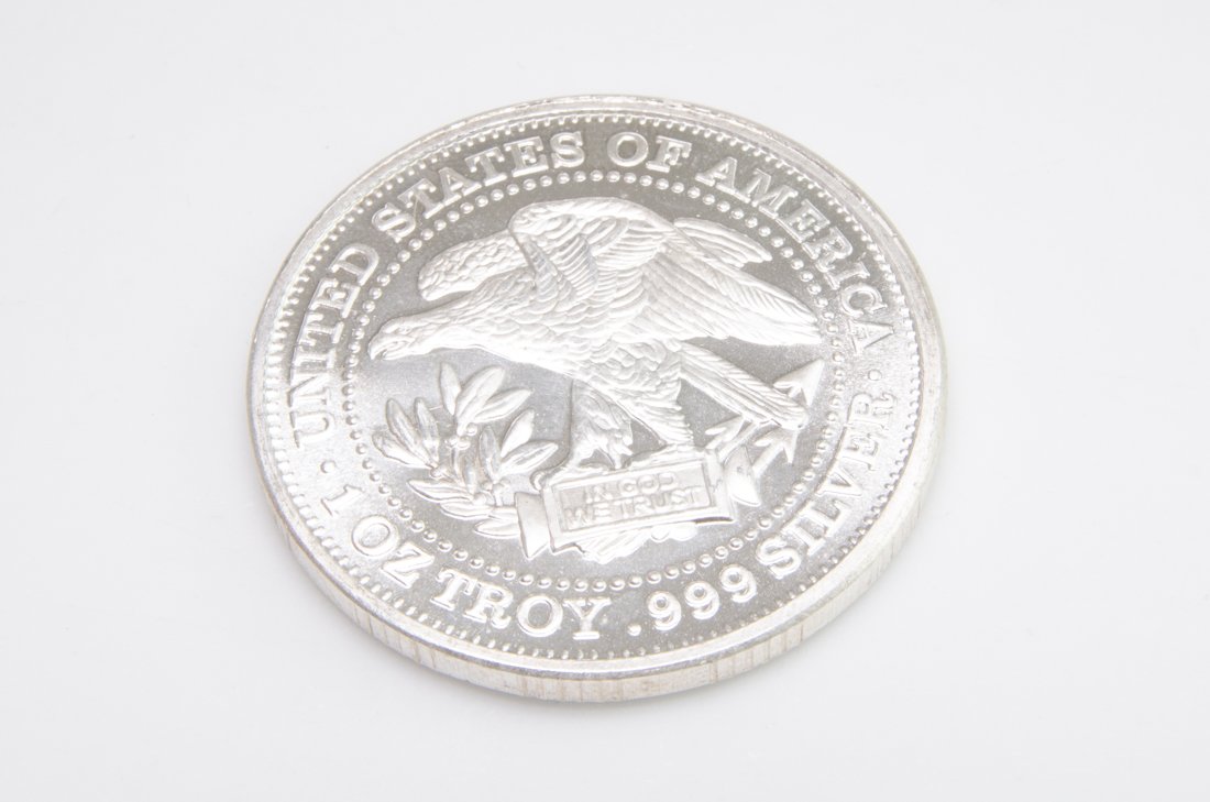 Silver Christmas Coin with Nativity Scene (1 of 2)