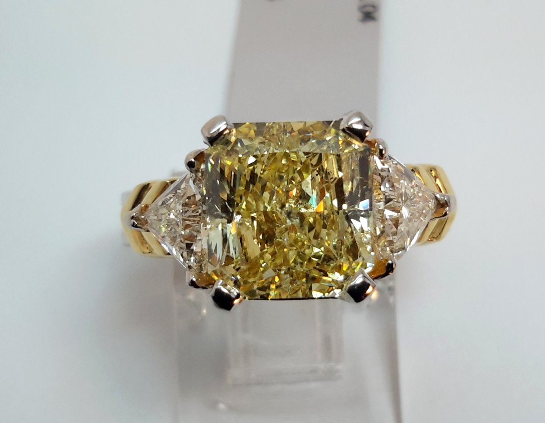 PLATINUM and 18K GOLD FANCY YELLOW DIAMOND RING , (1 of 10)