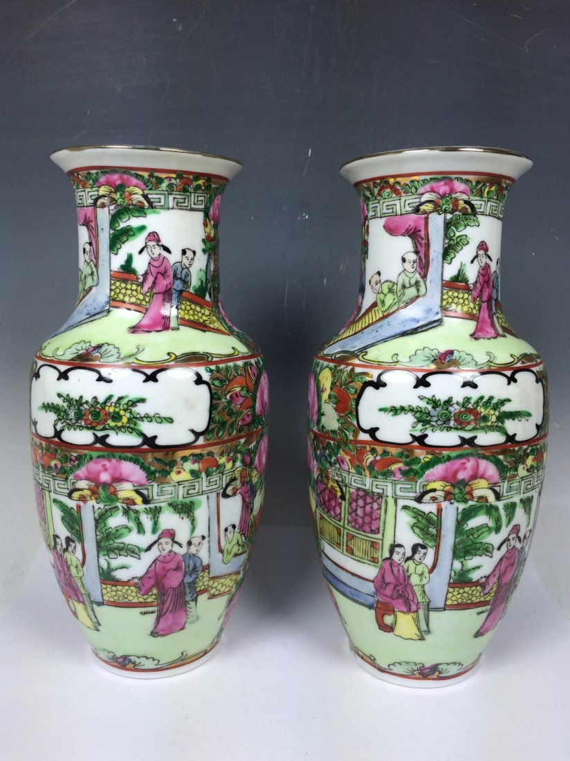 Pair Famille Rose Vase (1 of 5)