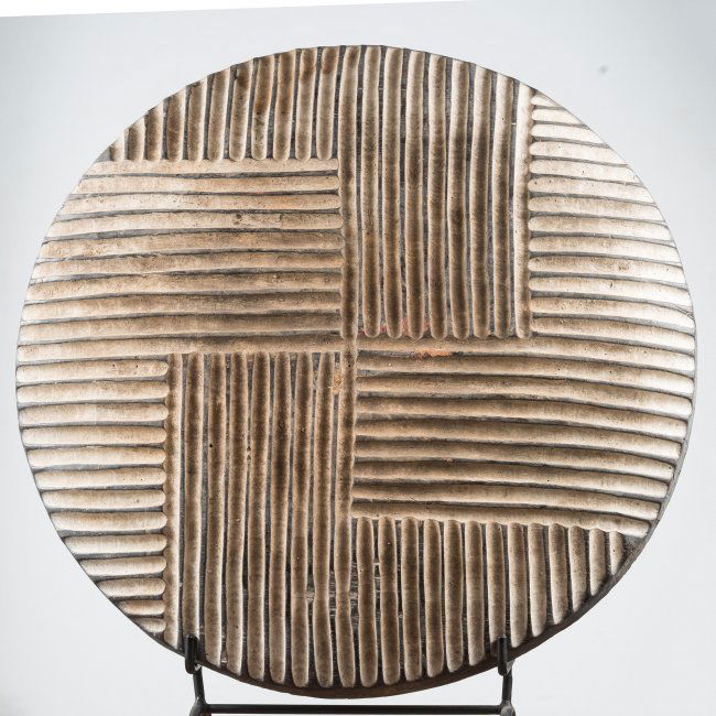 Decorative Bwa Shield (1 of 3)