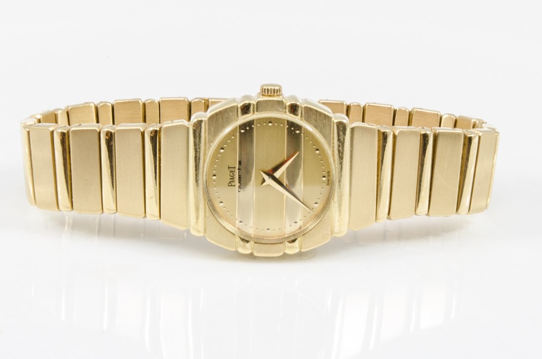 Piaget 861C701: Brand: Piaget Model: 861C701 Serial: 391432 18KT yellow gold case and bracelet, gold dial Reference Number: 8132 Weight: 50dwt Size: 6.5 inches in length