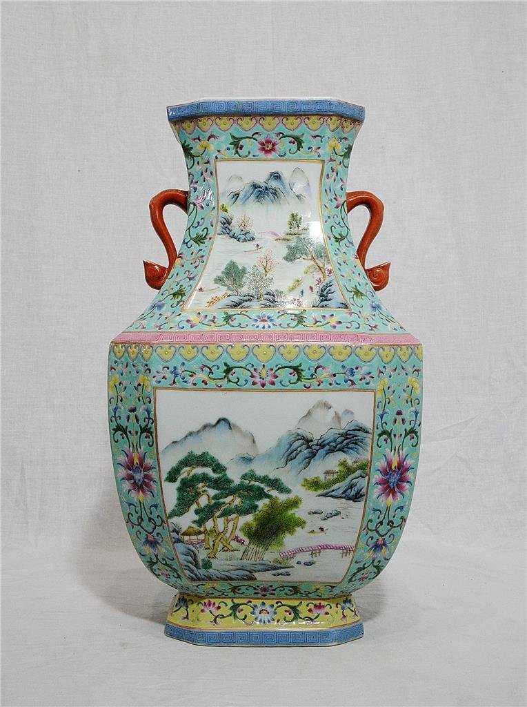 Large Chinese Famille Rose Porcelain Vase With Studio (1 of 10)