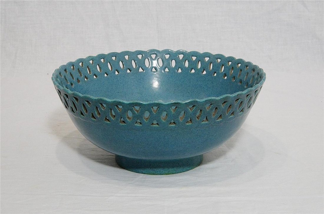 Chinese Lu-Jun Glaze Porcelain Bowl With Mark: Chinese Lu-Jun glaze porcelain bowl. Good condition. 8.75" diam x 3.75" height. Buyer Pays Shipping Ships From California LA Ref: NIS-2375