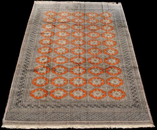 ORIENTAL BOKHARA RUG (1 of 5)
