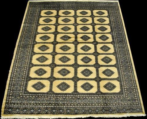 ORIENTAL BOKHARA RUG (1 of 4)