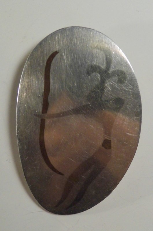Vintage Mid-Century Stylized Los Castillos Sterling: Vintage Mid-Century Stylized Los Castillos Sterling Silver Inlaid Brooch. Aztec warrior of copper and brass made into sterling silver. All marks present. Free shipping within the USA, 1.5% insurance s