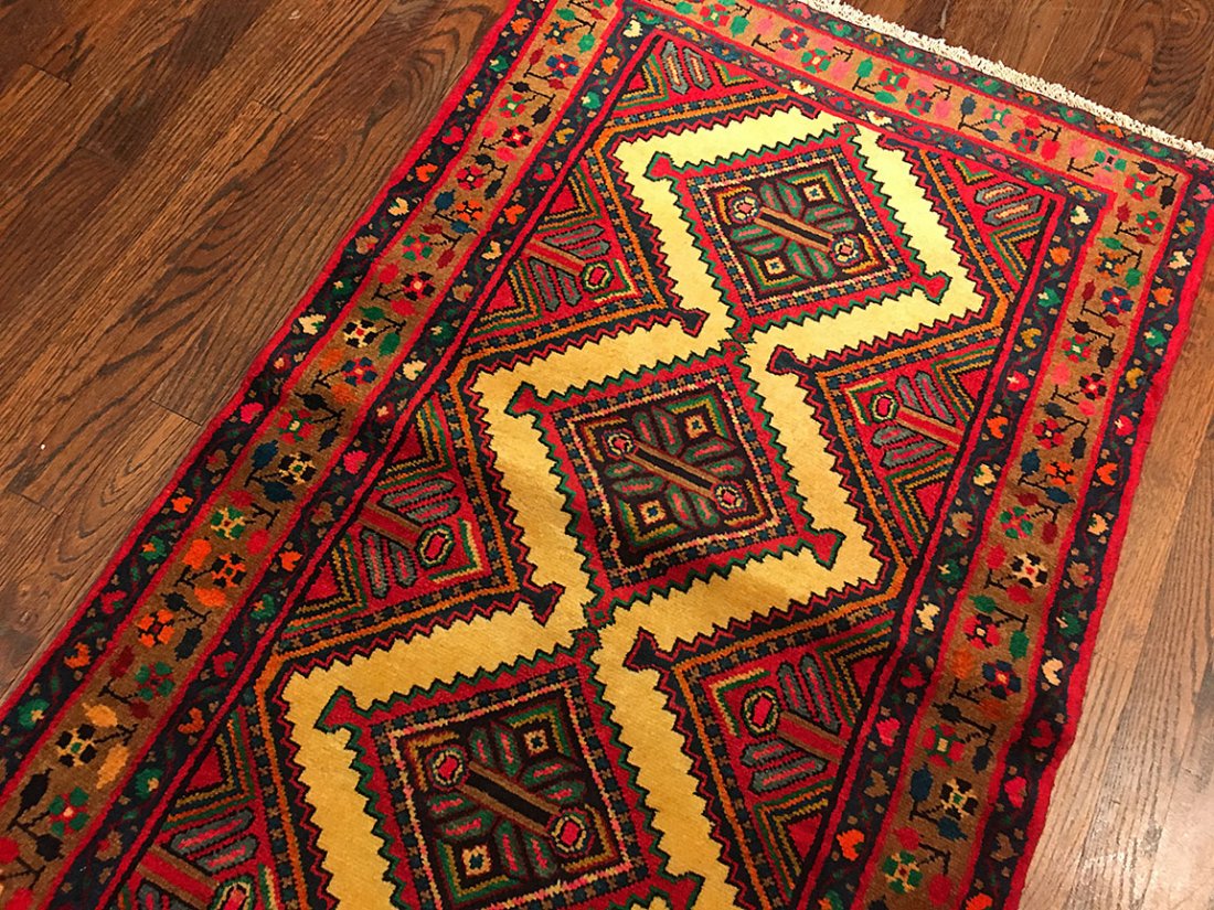 VINTAGE MALAYER RUNNER (1 of 7)