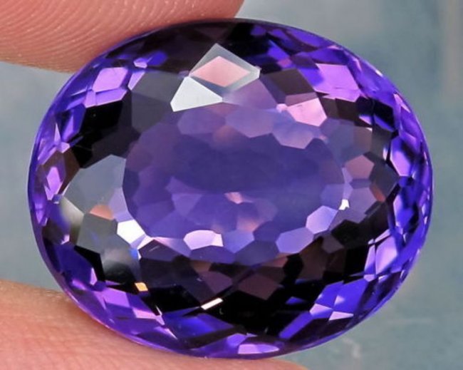 Natural Amethyst 24.39 carats - AAA (1 of 1)