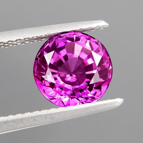 Round Purple Sapphire 2.98 carats - VVS (1 of 1)