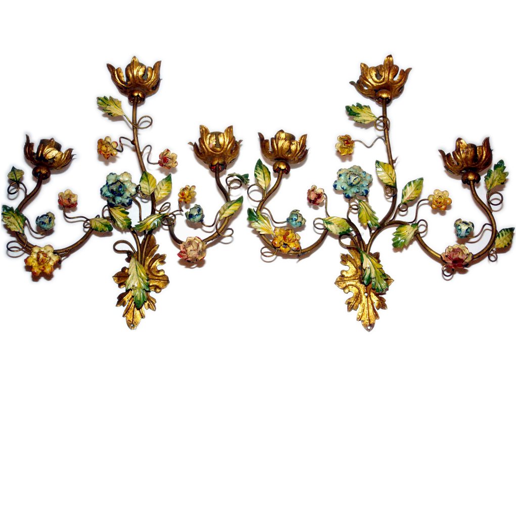 PAIR OF FLORAL SCONCES (1 of 4)