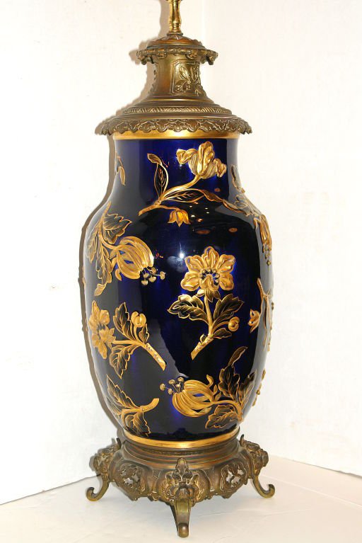 DARK BLUE PORCELAIN LAMP WITH GILT DECORATION (1 of 4)