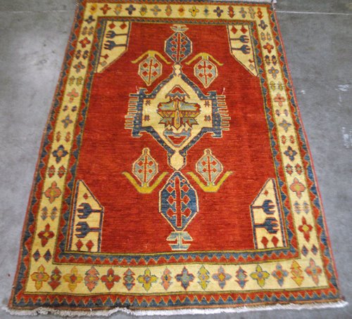 BEAUTIFUL HAND WOVEN RUSSIAN DESIGN KAZAKH (1 of 4)