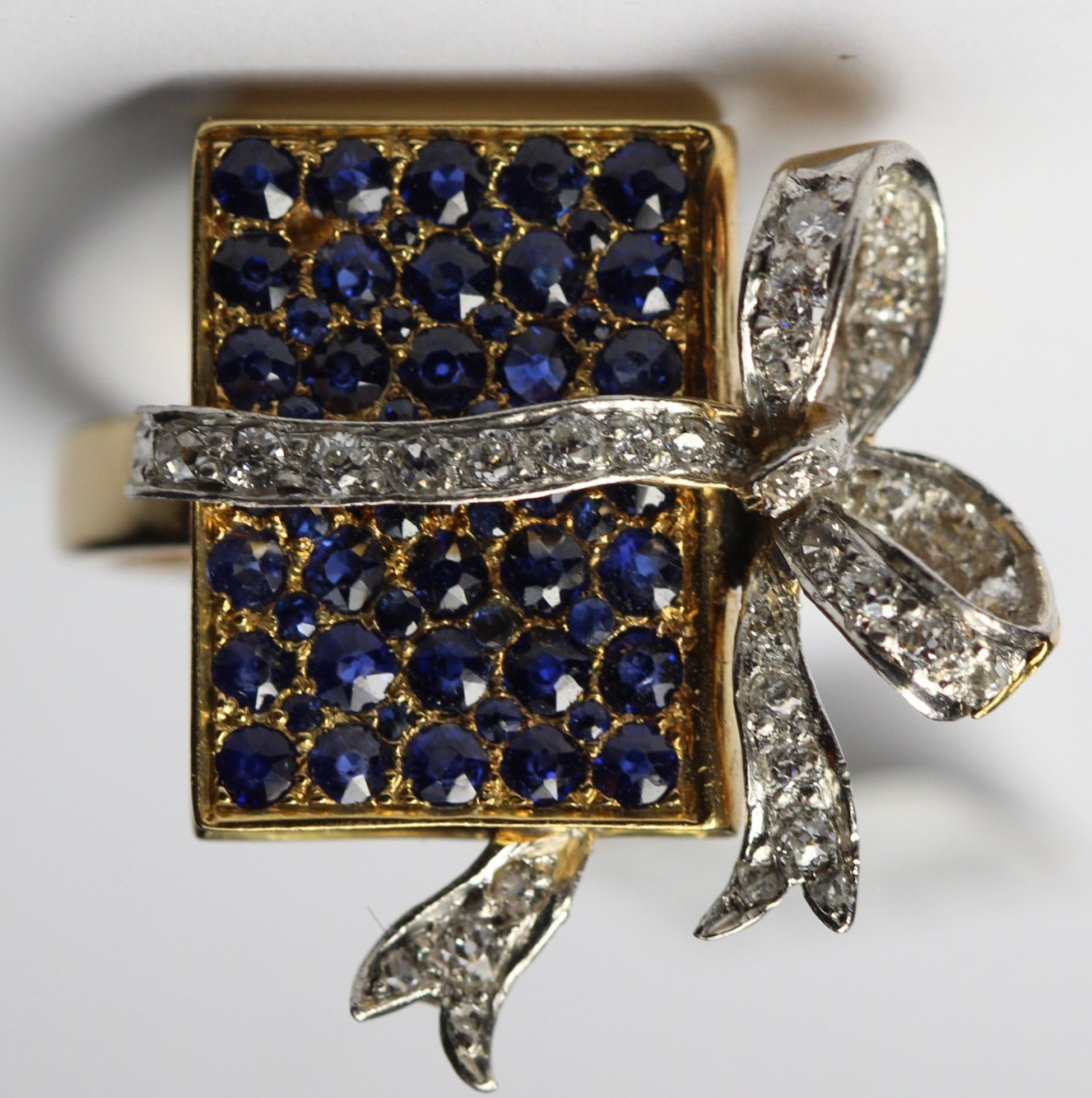 14kt  Yellow Gold Synthetic Sapphires Diamond Ring (1 of 5)