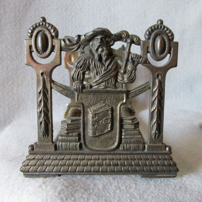 Arts & Crafts Expanding Bookends (1 of 3)