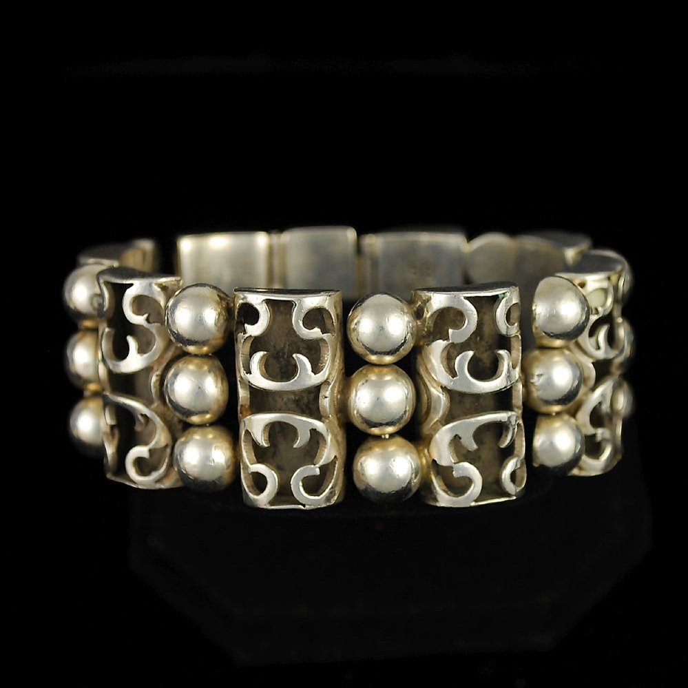 Victoria Taxco Mexican Sterling Silver Angels Bracelet (1 of 5)