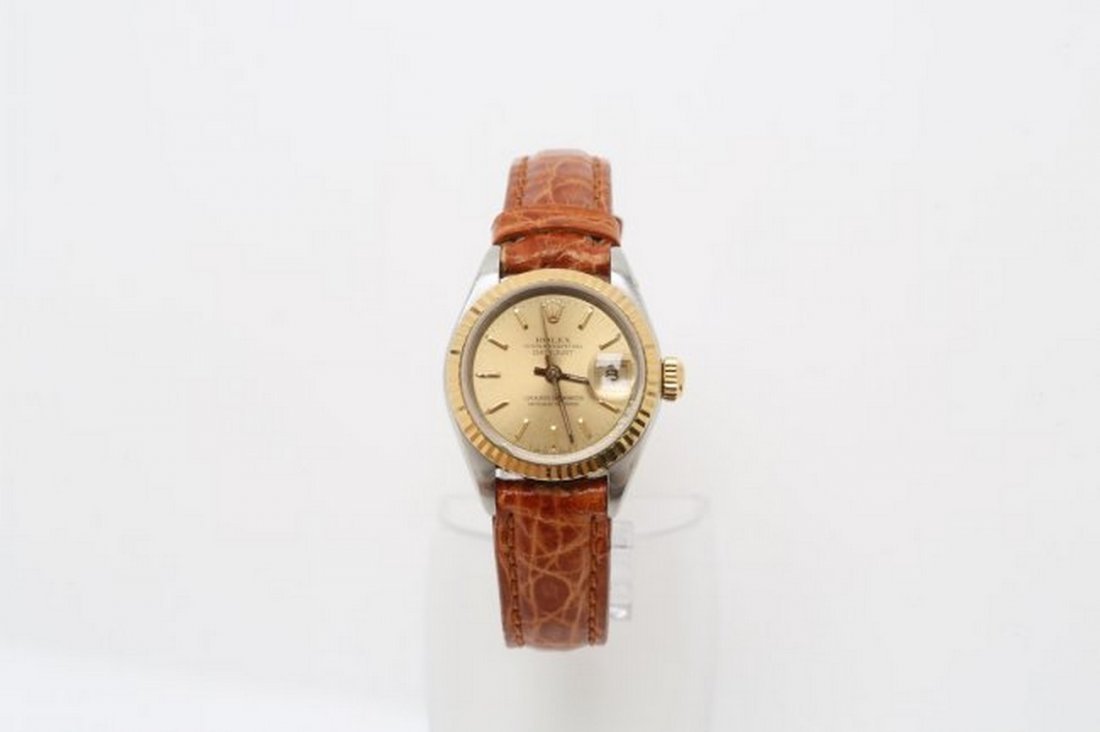 1986 18kt Gold and Stainless Steel Rolex: There is no question that Rolex is the leading name in luxury watches. With over 400 registered patents, Rolex stands as the ultimate pioneer in the development of the wristwatch. In 2014, Forbes rank