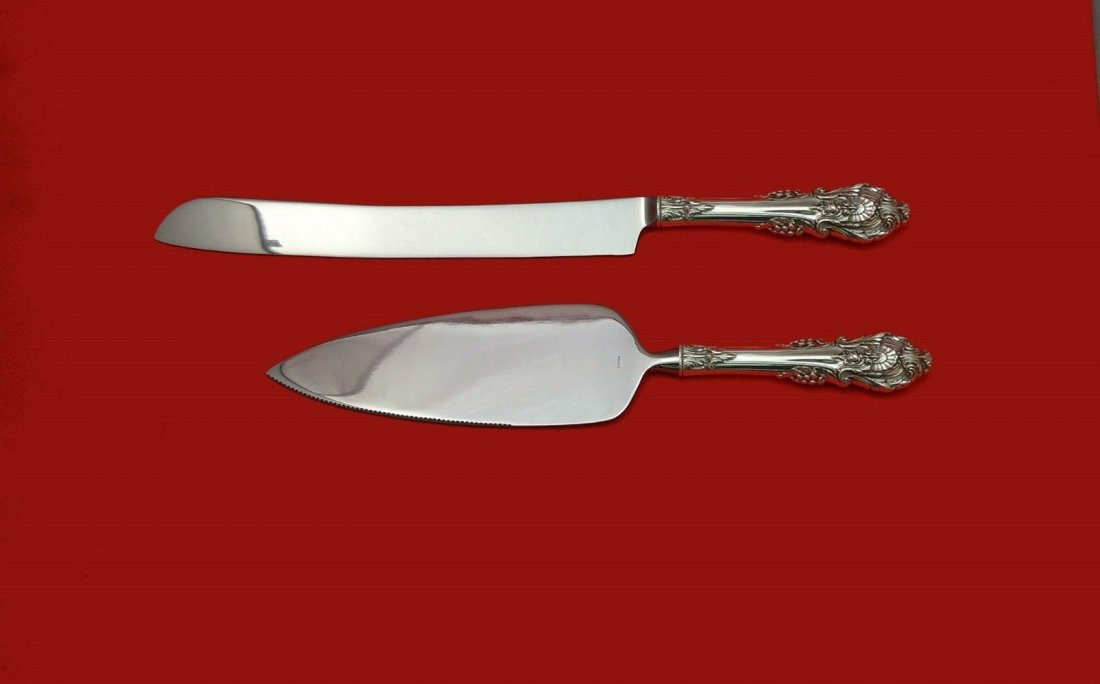 Sir Christopher by Wallace sterling cake set (1 of 1)