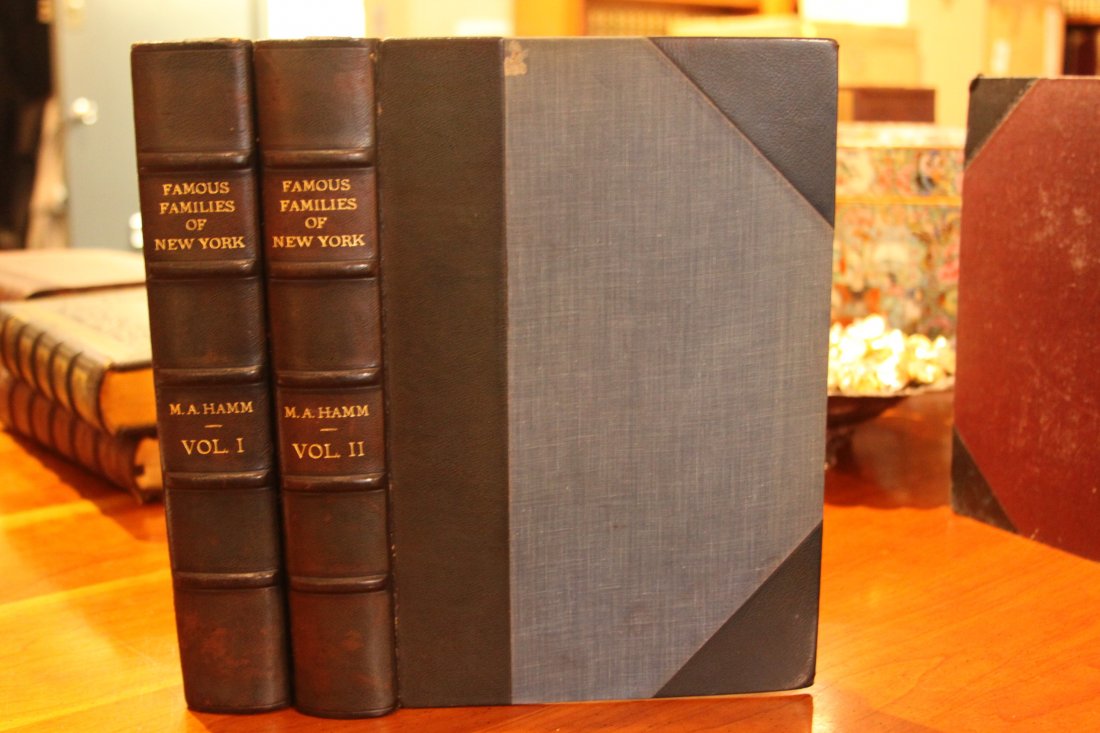 2 vols. Margherita- arlina- Hamm. Famous Families of: Historical and Biographical Sketches of Familes which in successive generation have been identified with the Dvelopment of the Nation. Illustrated. Bound in 3/4 Blue morocco. TEG,RB. Pub. New York & L
