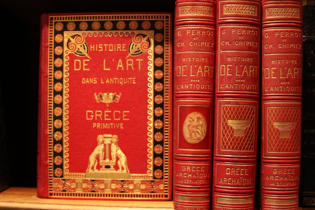 4 vols. Georges Perrot & Charles Chipiez.: Histoire De L' Art DAns L' Antiquite. Egypte, Assyrie, Grece etc. Bound in full red morocco. All edges Gilt Large Quartos. Gilt on covers & spines. (Text In French) Pub: Paris: Librairie Hochette 1894