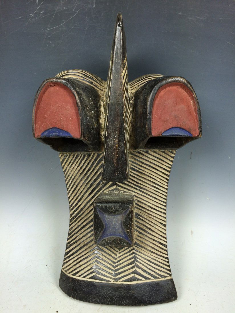 SONGYE MASK (1 of 4)