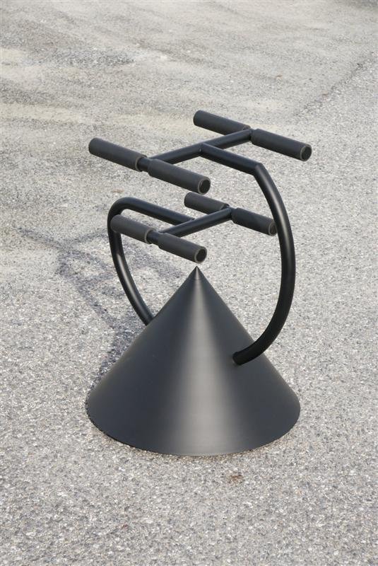 TV stand by Ron Arad (1 of 7)