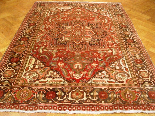 Bakhshayesh Design 9'X7' Persian Heriz Rug  Excellent (1 of 5)