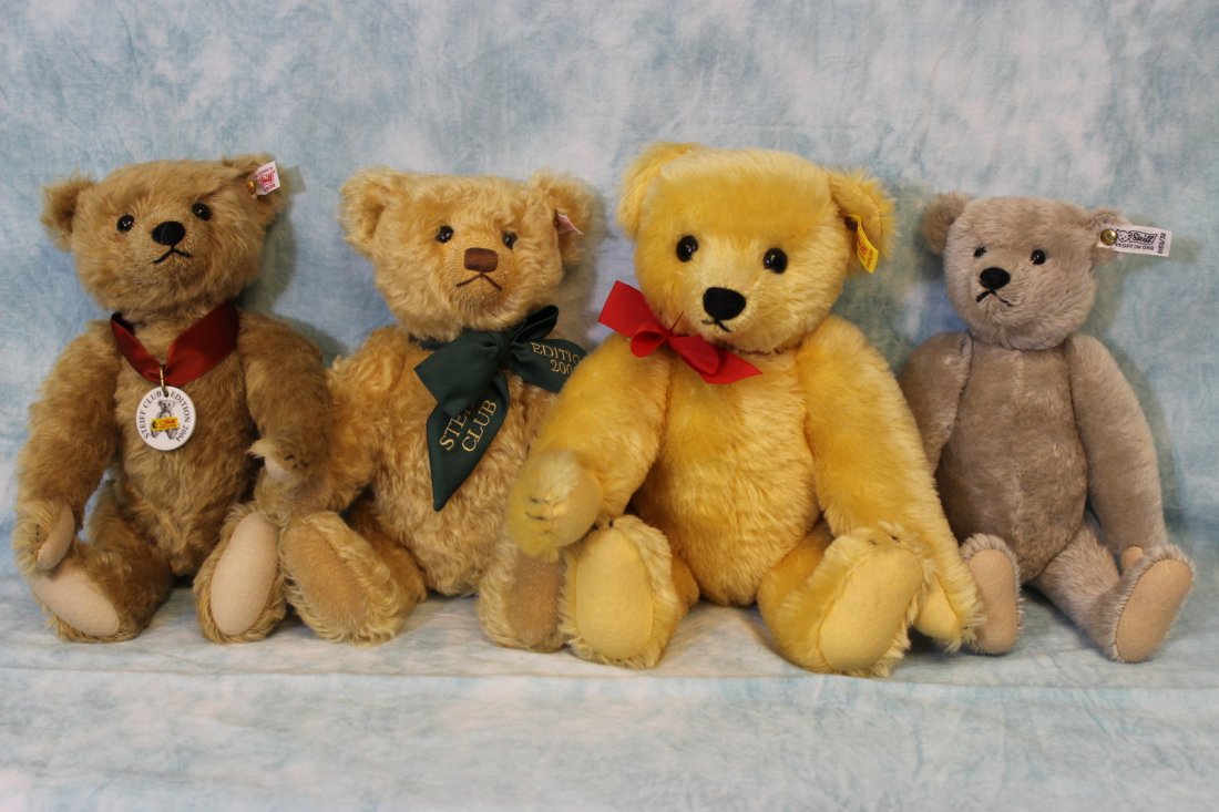 LOT of FOUR Steiff Bears Steiff Club Edition + Older (1 of 3)
