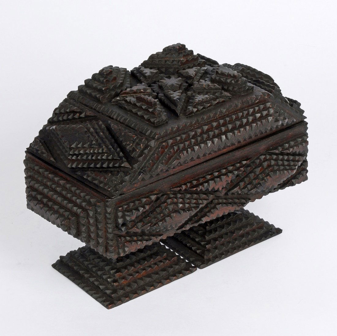 Double pedestal Tramp Art Box with Star (1 of 7)