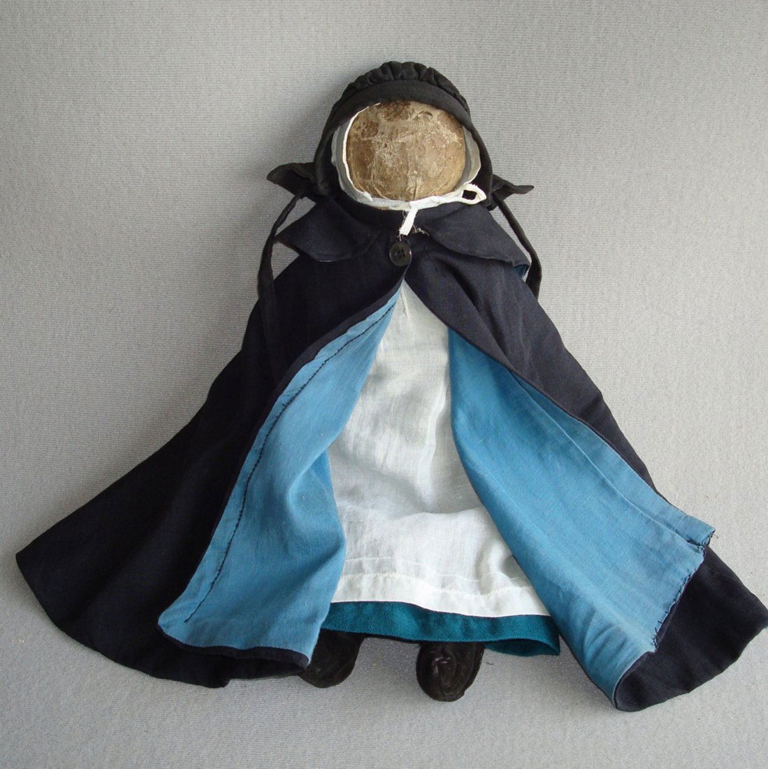 Amish Cloth Doll c. 1900 (1 of 3)