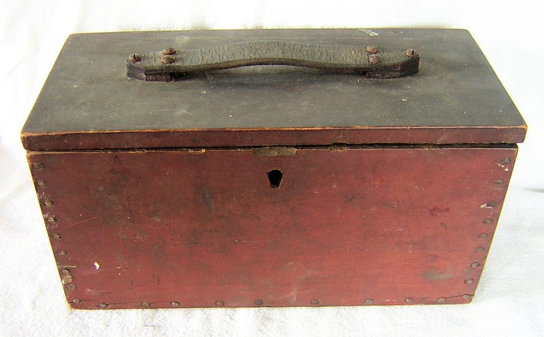 19thC Primitive Box, Square Nails Old Paint (1 of 5)