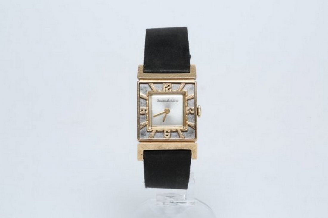 1950s 14k Gold Jaeger LeCoultre One of a Kind Watch: With over 180 kinds of watchmaking technologies, Jaeger LeCoultre is recognized for producing watches of the greatest cutting-edge and unique technologies. The LeCoultre family heritage dates back to 