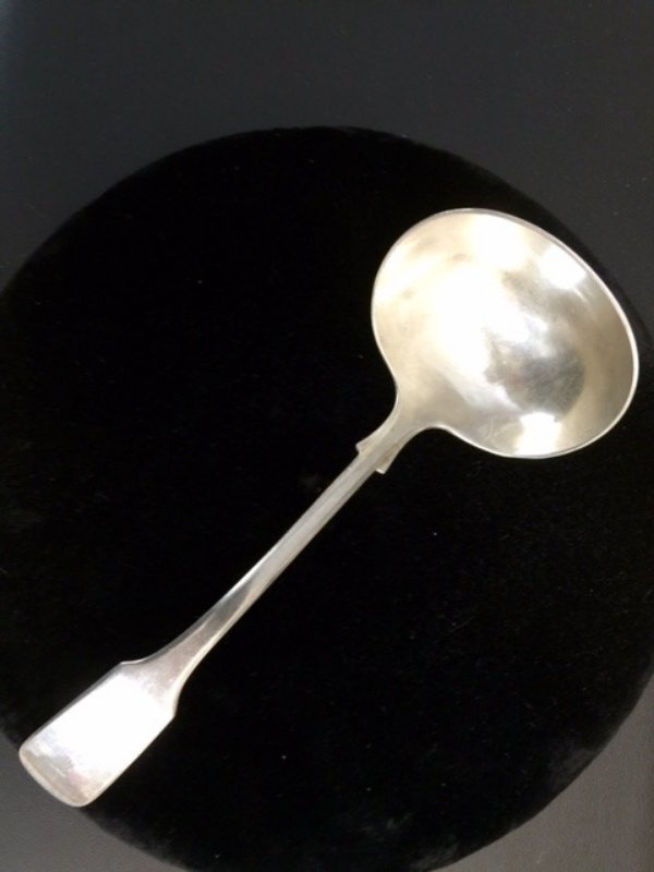 GRAVY LADLE STERLING WILCOX EVERTSEN RETAIL $135!: This is a pair of Vintage STERLING SILVER GRAVY LADLE by WILCOX AND EVERSTEN. It is about 7 inches long and has a monogram D and it weighs 64 GRAMS! No Reserve Free shipping within the USA, Internatio
