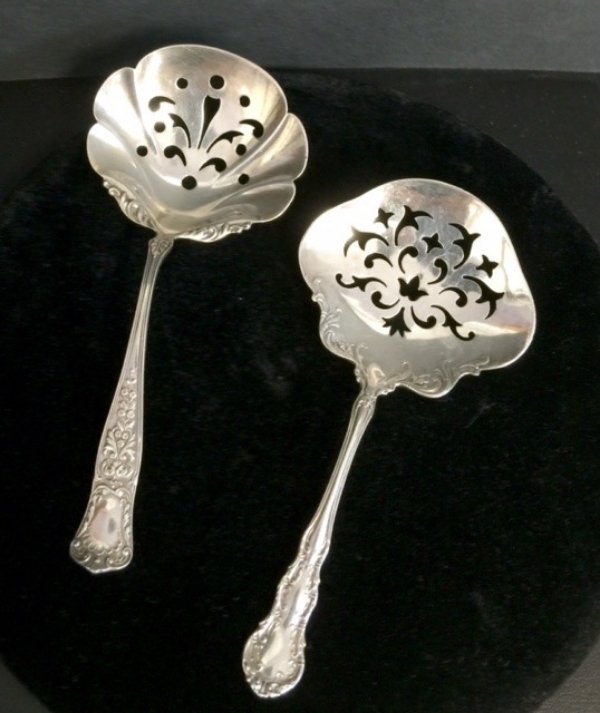 BON BON NUT SPOONS STERLING GORHAM WALLACE RETAIL $175! (1 of 3)