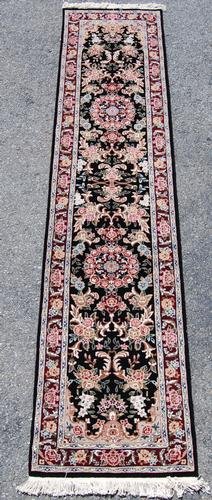 STUNNINGLY GORGEOUS SILK BLEND TABRIZ DESIGN RUNNER (1 of 4)