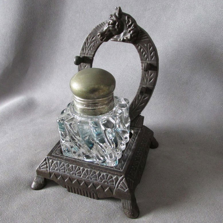 Antique Horse Shoe Inkwell and Pen Holder, Cast Iron (1 of 3)
