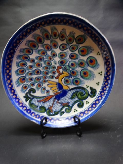 Uriarte Talavera Peacock Charger c. 1940 (1 of 5)