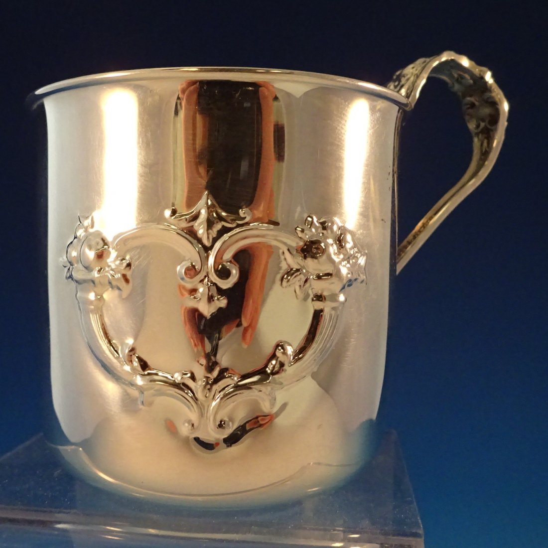 Francis I Reed & Barton sterling baby cup (1 of 3)