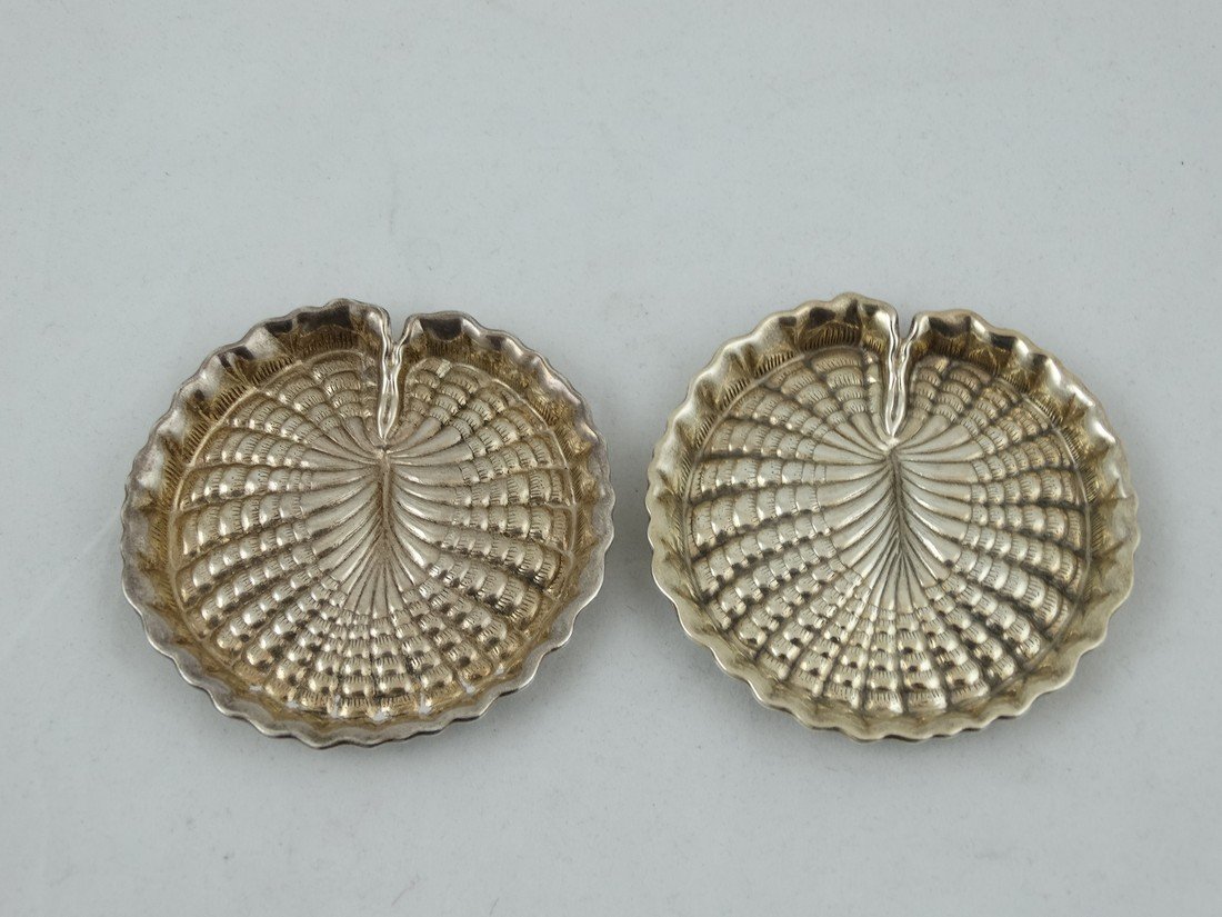 Pair of Buccellati Sterling Silver leaf-shaped Dishes (1 of 4)