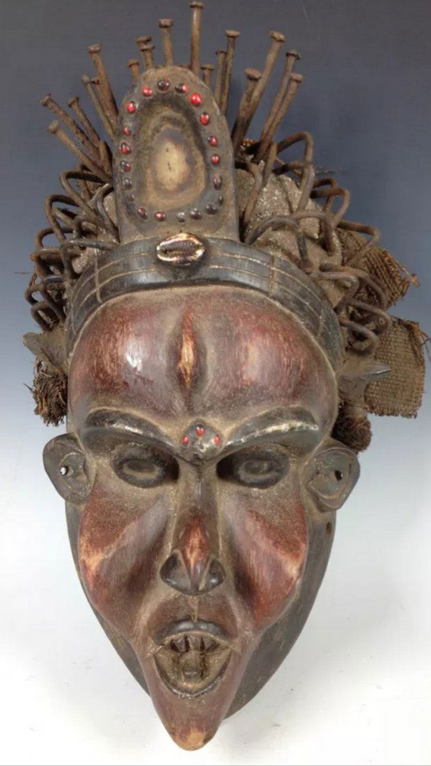 Bacongo Mask (1 of 4)