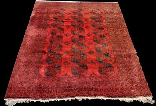 HIGHLY COLLECTIBLE HANDMADE RUG BY A MASTER CARPET (1 of 4)