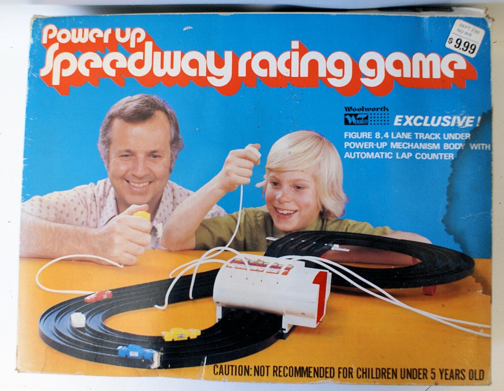 Vintage POWER UP SPEEDWAY Racing Game Race Track Set,