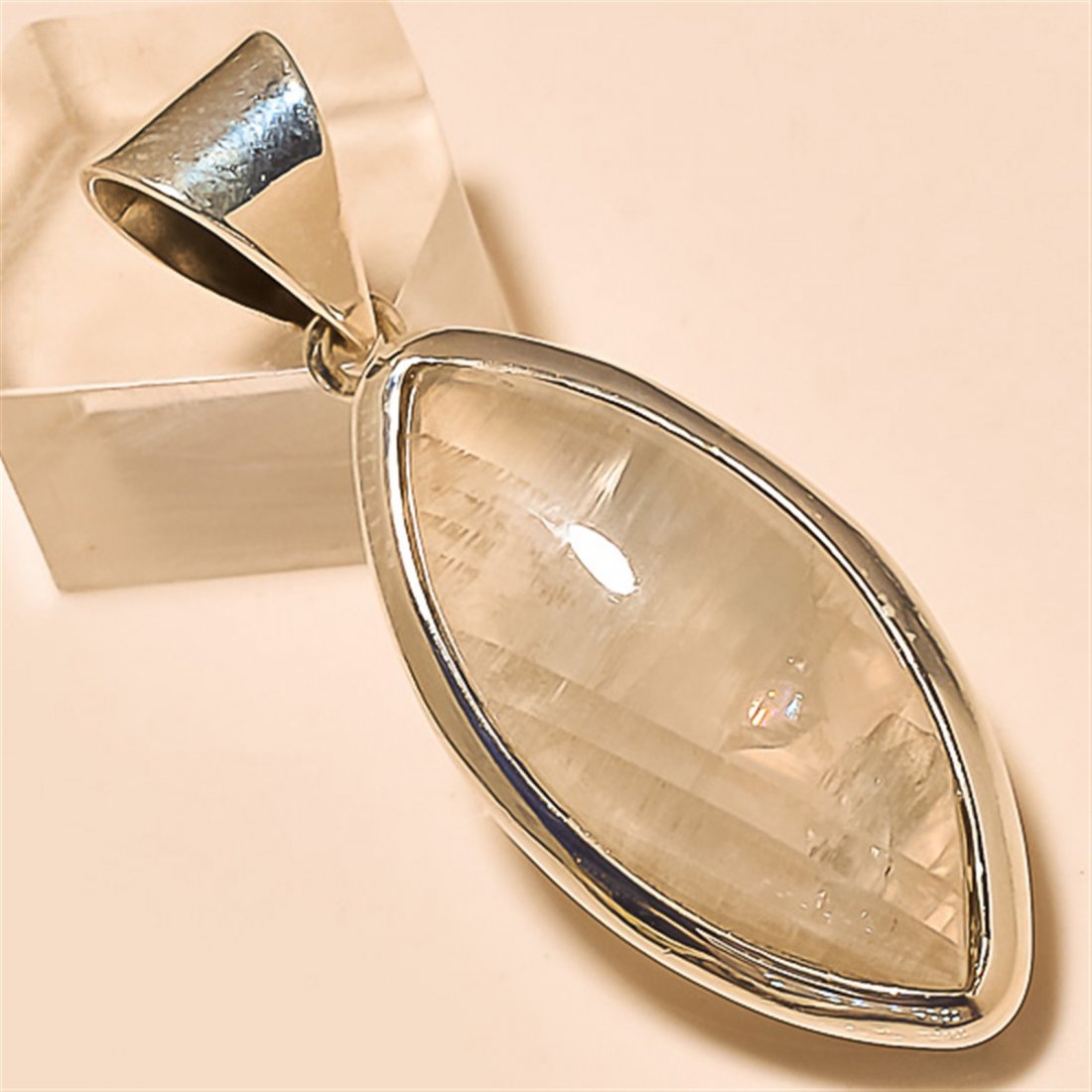 Moonstone Pendant Solid Sterling Silver (1 of 1)