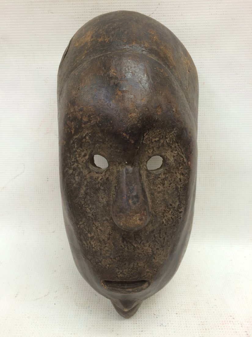 BACONGO MASK (1 of 4)