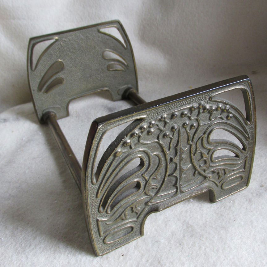 Antique Arts & Crafts Expanding Bookends (1 of 3)