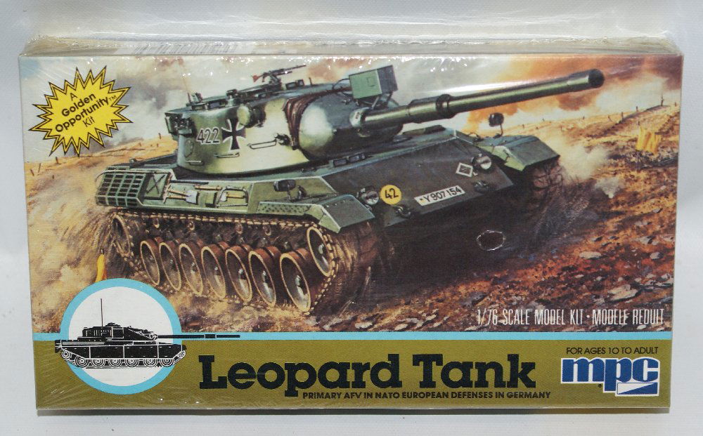 Vintage 1982 MPC 1:76 Scale LEOPARD Military Tank Model (1 of 1)