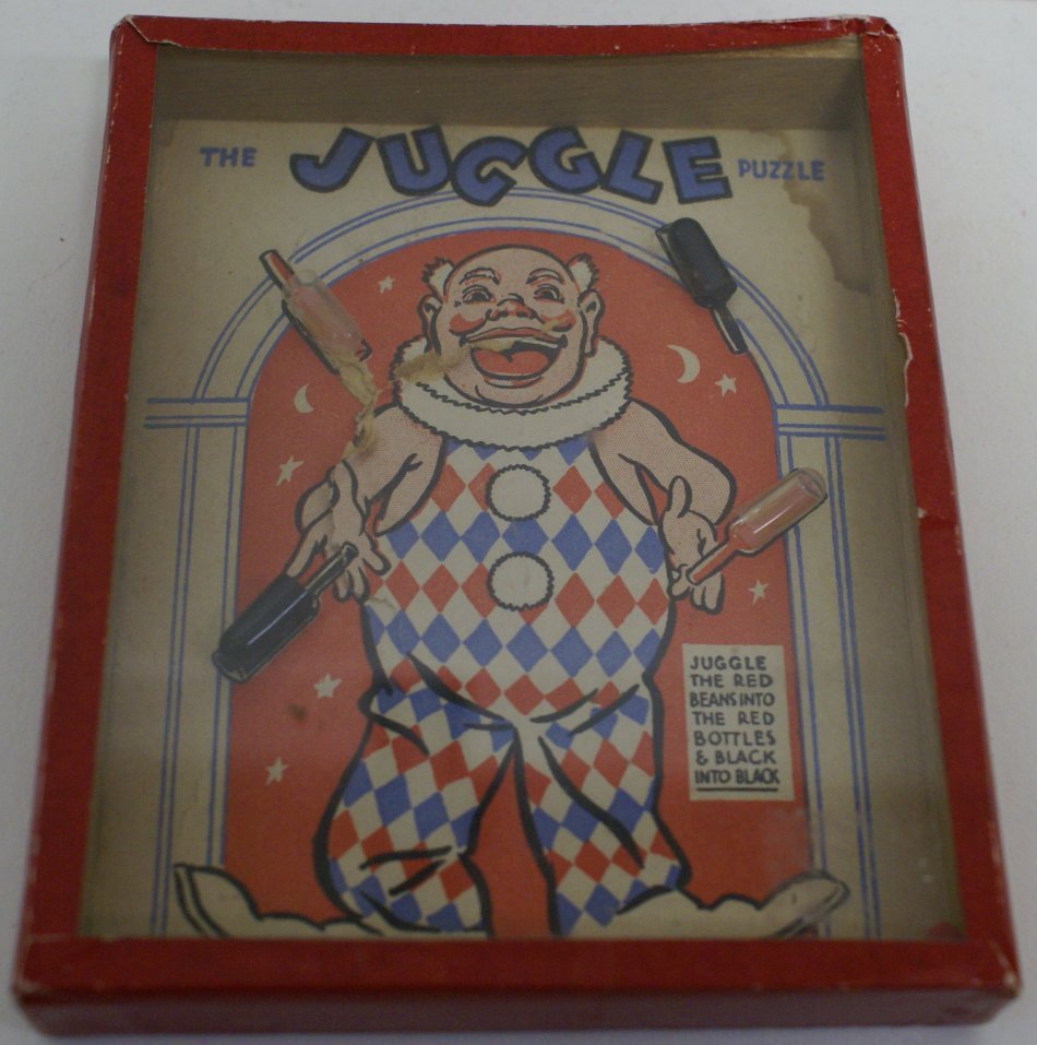 Vintage 15606 Juggle Clown dexterity skill pocket (1 of 4)