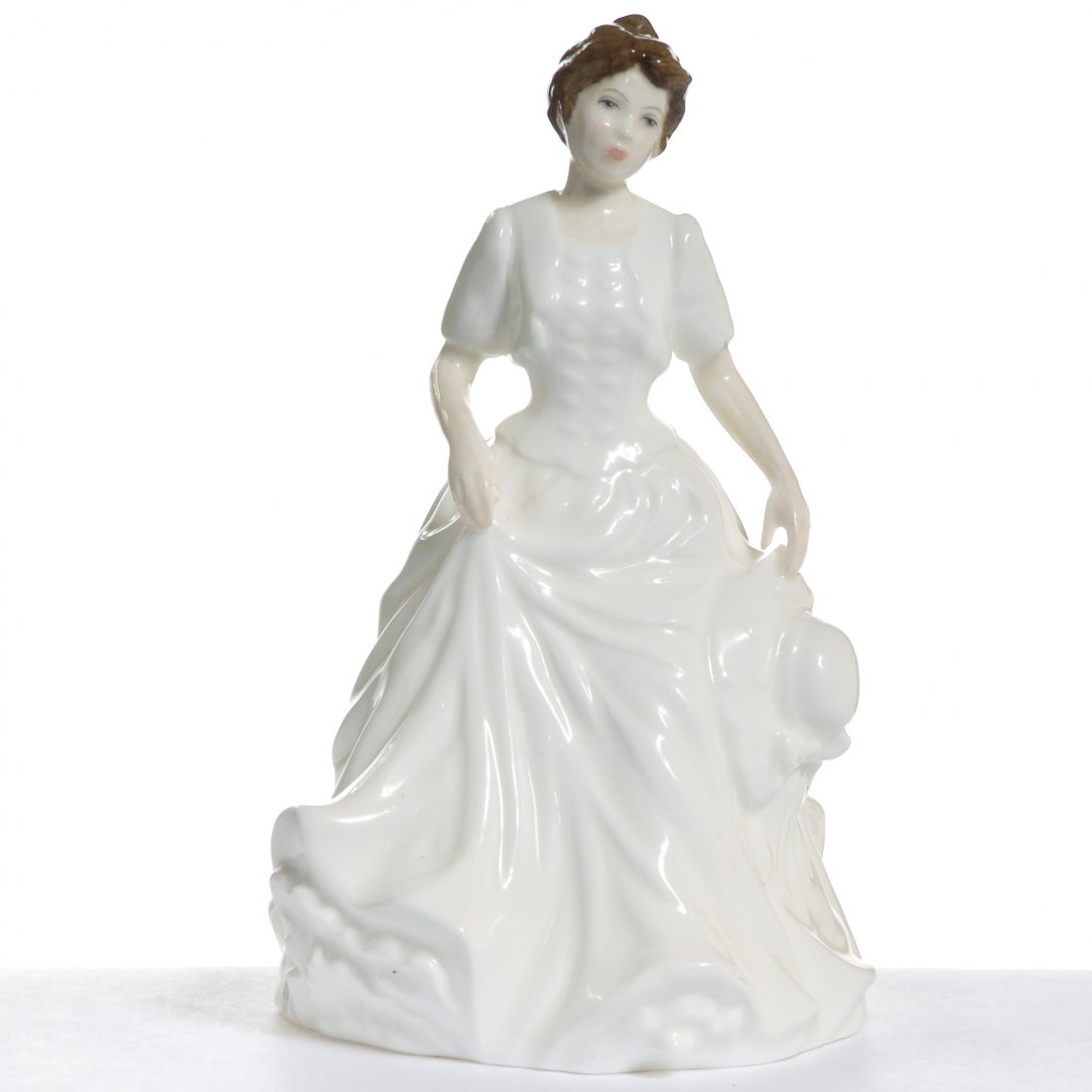 Royal Doulton Figurine Harmony, HN4096, 1998-1998, H.: Royal Doulton Figurine Harmony, HN4096, 1998-1998, H. 5.75" No Reserve Flat shipping rate within the Continental USA. Additional shipping and handling fees will apply for International shipping. Flat