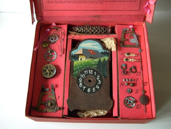 French vintage toy clock kit 40s original box (1 of 5)