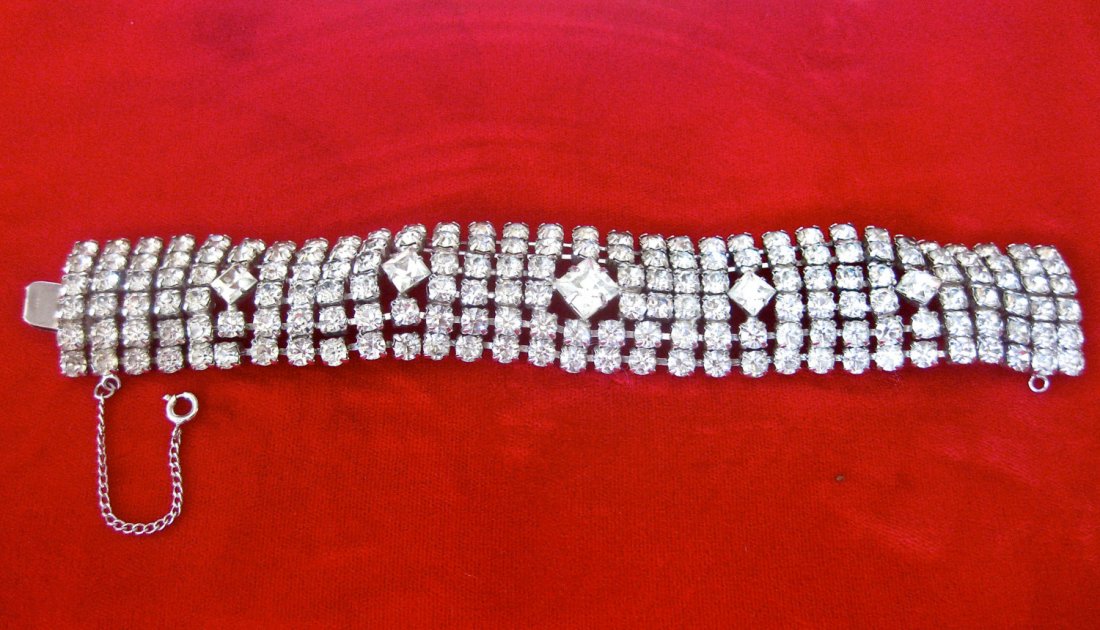Vintage Rhinestone Bracelet (1 of 1)